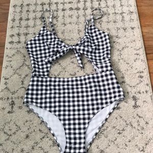 one piece bathing suit